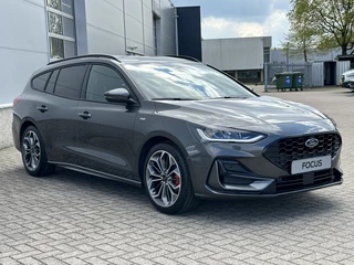 Ford Focus Ford Focus Wagon 1.0 EBH STLine X Driverpack | 18inch | Winterpack! - afbeelding nr 2