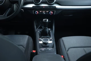 Audi Q2 Audi Q2 30 TFSI Business Edition NAP/Virtual/NW Model/Clima - afbeelding nr 24