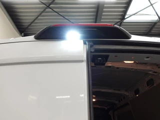 Ford Transit Ford Transit 105pk 2.0 L2H2 Trend Airco Trekhaak Navi Cruise Airco Navi Trekhaak Cruise Control - afbeelding nr 31