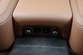 Bentley Flying Spur Bentley Flying Spur 4.0 V8|Massage V+A|ACC|Multimedia achter - afbeelding nr 42