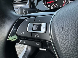 Volkswagen Golf Volkswagen Golf 1.0 TSI Sound 110pk DSG ACC Navi CarPlay Stlvw PDC - afbeelding nr 20