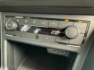 Volkswagen Polo Volkswagen Polo 1.6 TDI Comfortline Business,Half Leer,Clima,Adapt Cruise,Navi + - afbeelding nr 37
