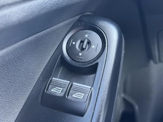 Ford Fiesta Ford Fiesta 1.0 Style 2e Eigenaar,Navi,Airco,Bluetooth,5 Deuren,NL Auto,Elek Ramen,N.A.P,Nieuwe APK Bij Aflevering - afbeelding nr 20