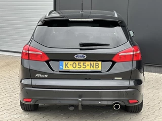 Ford Focus Ford Focus Wagon 1.5 Red Edition | CRUISE | CLIMA | TREKHAAK | - afbeelding nr 4