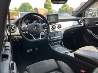 Mercedes-Benz CLA Mercedes-Benz CLA Shooting Brake 180 Bus. Solution AMG AUT. | navigatie | panoramadak | privacy glas | sportstoelen | NL auto - afbeelding nr 14