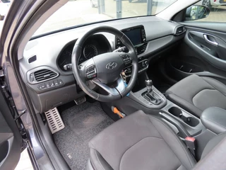 Hyundai i30 Hyundai i30 1.4 T-GDI Aut. Ecc Cruise Navi Trekhaak Pdc 2018 - afbeelding nr 9