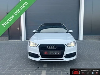 Audi A3 Audi A3 Limousine 1.4 TFSI S-line/RS-stoelen/pano/keyless/Dodehoek/ Topstaat! - afbeelding nr 2