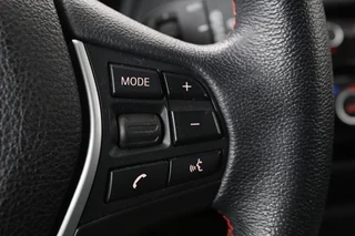 BMW 1 Serie BMW 1-serie 118i Sport Line Edition | Full LED |  Sportstoelen | Navigatie | Climate control | Parkeerhulp | Cruise control - afbeelding nr 13