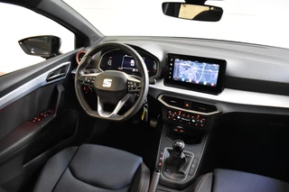 SEAT Ibiza SEAT Ibiza TSI 110PK FR SPORT LED/NAVI/CARPLAY/CAMERA - afbeelding nr 23