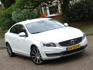 Volvo S60 Volvo S60 1.5 T2 122PK Nordic+ / R-Design / LED 2016 *NAP* - afbeelding nr 8