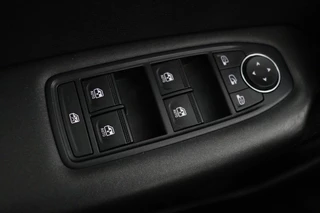 Renault Captur Renault Captur 1.0 TCe Zen | Trekhaak | Full LED |  Cruise control | DAB | Airco | Bluetooth - afbeelding nr 24