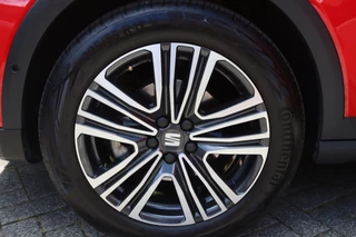 SEAT Arona SEAT Arona 1.0 TSI Style Business Matrix LED/Camera/Keyless/Acc/Ecc/App-Connect/17