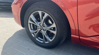 Ford Kuga Ford Kuga 1.5 EcoBoost ST-Line X | Winterpakket | Adaptieve Cruise Control | Head-up Display | Electrische achterklep - afbeelding nr 11