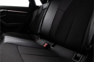 Audi A3 Audi A3 Sportback 30 TFSI S edition Automaat, S-line, Leder, Climate - afbeelding nr 17