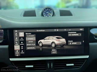 Porsche Cayenne Porsche Cayenne 3.0 e-Hybrid Coupé|Sportdesign|luchtvering - afbeelding nr 34