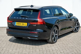 Volvo V60 Volvo V60 T6 Plug-in hybrid AWD Plus Dark | 360 camera | 19