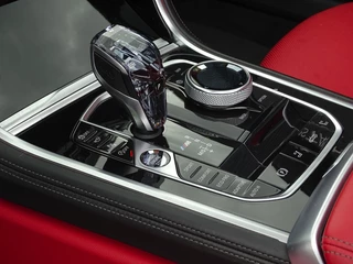BMW 8 Serie BMW 8 Serie M850i xD. High Ex. 531PK M- Individual / B&W / Laser / ACC - afbeelding nr 29