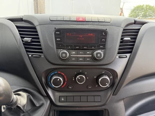 Iveco Daily Iveco Daily 35S14 2.3 Open Laadbak Pritische Airco Cruise Control Lucht Geveerde Stoel - afbeelding nr 11