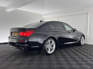 BMW 7 Serie BMW 7 Serie 740d xDrive High Executive M-Sport-Pack GEAR BOX PROBLEM  M-Sport Pack Aut. *PANO | HEAD-UP | LUXURY-LEATHER | SOFT-CLOSE | FULL-LED | MEMORY-PACK | HARMAN/KARDON-SURROUND | TOPVIEW | BLINDSPOT | KEYLESS | HEATED-SPORTSEATS | DIGI- - afbeelding nr 6