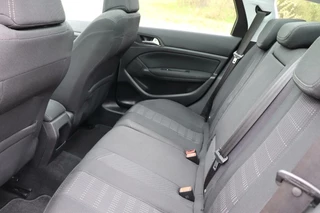 Peugeot 308 Peugeot 308 SW 1.6 BlueHDI Blue Lease Executive camera dab+ climate&cruise control trekhaak navigatie bluetooth - afbeelding nr 6