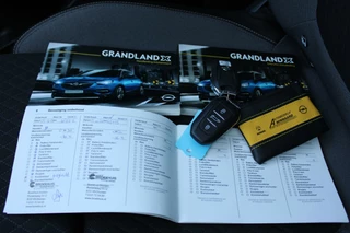 Opel Grandland X Opel Grandland X 1.6 Turbo Ultimate Automaat, Navi, Camera, Stoel en stuur verw. - afbeelding nr 37