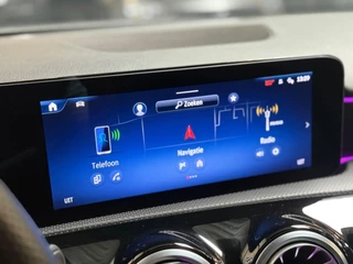 Mercedes-Benz A-Klasse Mercedes-Benz A-klasse 250 e AMG Line | pano | sfeerverlichting | camera | Stoelverwarming | keyless - afbeelding nr 23