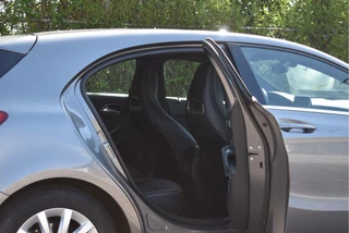 Mercedes-Benz A-Klasse | NL-Auto | Nav | Bluetooth | Cruise Contr | Airco | Xenon | PDC | Allweathers - afbeelding nr 10