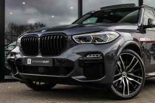 BMW X5 BMW X5 XDrive45e M-SPORT - LASER - PANO - DEALER ONDERH. - afbeelding nr 19