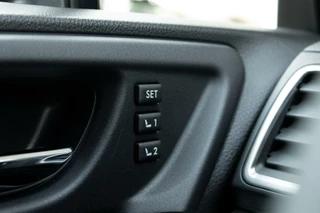 Subaru Forester Subaru Forester 2.0 CVT Premium | Navigatie | Panoramadak | 18 Inch | - afbeelding nr 26