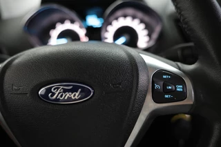 Ford Tourneo Courier Ford Tourneo Courier 1.0 Titanium PDC CLIMA CRUISE CAMERA STOELVW. '19 - afbeelding nr 14