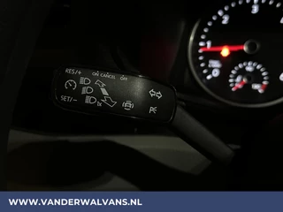 Volkswagen Crafter Volkswagen Crafter 2.0 TDI 140 pk L3H3 L2H2 Euro6 Airco | Navigatie | Apple Carplay | Android Auto | Cruisecontrol Bijrijdersbank, 3000kg trekvermogen, zilver - afbeelding nr 8