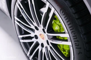 Porsche Cayenne Porsche Cayenne 3.0 S E-Hybrid 416 pk | NL auto NAP | Rijklaarprijs | Bose | Panoramadak | 21 inch | Meteorgrey | - afbeelding nr 43