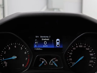 Ford Focus Ford Focus 1.0 EcoBoost 140pk ST-Line |  Stoel & stuurverwarming | Xenon | Carplay | Navigatie | Climate control | Parkeerhulp | Cruise control - afbeelding nr 27