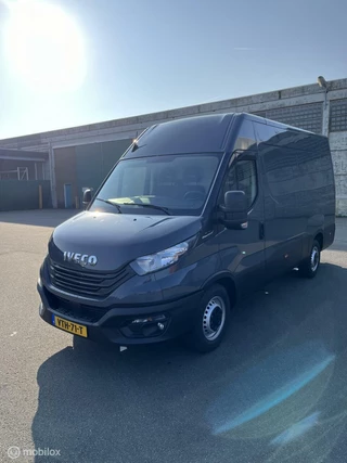 Iveco Daily Iveco Daily 35S16V 2.3 352 L2H2 160 PK Automaat Trekhaak - afbeelding nr 2