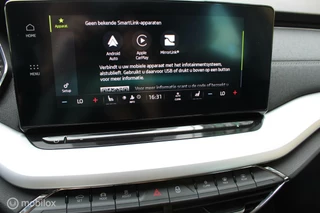 Škoda Octavia Skoda Octavia Combi 1.0 TSI Business Edition Plus, Stuur + stoel verwarming, Memory seats, Digitaal dashboard, Elektrische kofferbak, Head up display, Dodehoek detectie, Clima, App connect, Cruise, Navi. - afbeelding nr 26