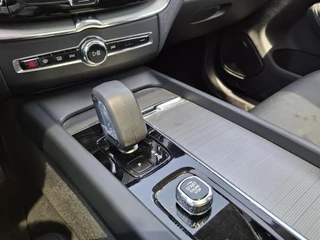 Volvo XC60 Volvo XC60 T8 Plug-in hybrid AWD Plus Bright | Harman/Kardon | 360 Camera | Trekhaak | ACC | Stoelverwarming | - afbeelding nr 20