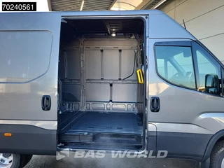 Iveco Daily Iveco Daily 35C18 3.0L180PK Automaat Dubbellucht L2H2 ACC Navi Camera 12m3 Airco - afbeelding nr 6
