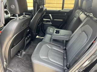 Land Rover Defender Land Rover Defender 110 2.0 P400e 110 X Dynamic 50% deal 43.475,- ACTIE 22 inch Urban / Meridian / Stoel verkoeling-verwarming / 360° camera / Stuur verwarming - afbeelding nr 41