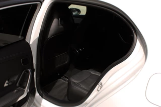 Mercedes-Benz A-Klasse Mercedes-Benz A-klasse A 250 Aut. AMG Line Memory, Burmester, 360 - afbeelding nr 8