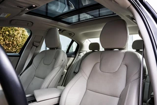 Volvo S60 Volvo S60 2.0 B4 Inscription|PANO|MASSAGE|ACC|18''|CARPLAY - afbeelding nr 14