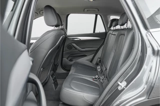 BMW X1 BMW X1 sDrive20i High Executive X-Line Camera Leer Head-Up - afbeelding nr 6