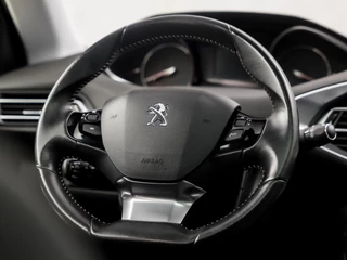 Peugeot 308 (PANORAMADAK, NAVIGATIE, CLIMATE, LEDER/ALCANTARA, CAMERA, LED KOPLAMPEN, SPORTSTOELEN, PARKEERSENSOREN, CRUISE, NIEUWE APK, NIEUWSTAAT) - afbeelding nr 18