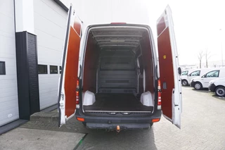 Mercedes-Benz Sprinter - Airco - Cruise - Trekhaak - € 15.950,- Excl. - afbeelding nr 9