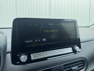 Hyundai Kona Hyundai Kona EV Premium 64 kWh|Navi|NL-Auto|LED - afbeelding nr 24