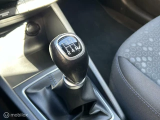 Hyundai i20 Hyundai i20 1.2  i-Motion Clima / LM / PDC / camera / Trekhaak/ 79.972KM - afbeelding nr 32