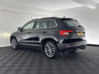 Škoda Karoq Škoda Karoq 1.5 TSI ACT Business Edition Aut. *PANO | 1/2LEATHER | FULL-LED | NAVI-FULLMAP | KEYLESS | COMFORT-SEATS | CAMERA | DAB+ | ECC | PDC | CRUISE | 18''ALU | TOWBAR* - afbeelding nr 4