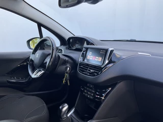 Peugeot 208 Peugeot 208 1.2 PureTech Blue Lease Executive Trekhaak Nav Pdc Carplay Voll.Onderhouden! - afbeelding nr 3