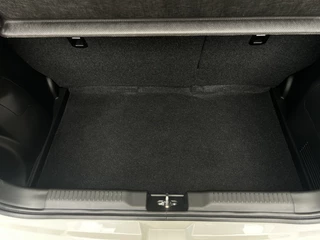 Suzuki Swift Suzuki Swift 1.2 Style Hybride [ APPLE CARPLAY I ANDROID AUTO I CRUISE I NAV - afbeelding nr 8