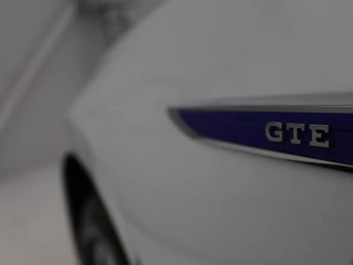 Volkswagen Passat Volkswagen Passat 1.4 TSI PHEV GTE | Stoelverwarming | Massage |  Carplay | Camera | Adaptive cruise | Matrix LED | Navigatie | Memory | Sfeerverlichting - afbeelding nr 33