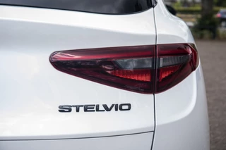 Alfa Romeo Stelvio Alfa Romeo Stelvio 2.0 Turbo Veloce TI Q4 My21 Bianco Madreperla BTW - afbeelding nr 35